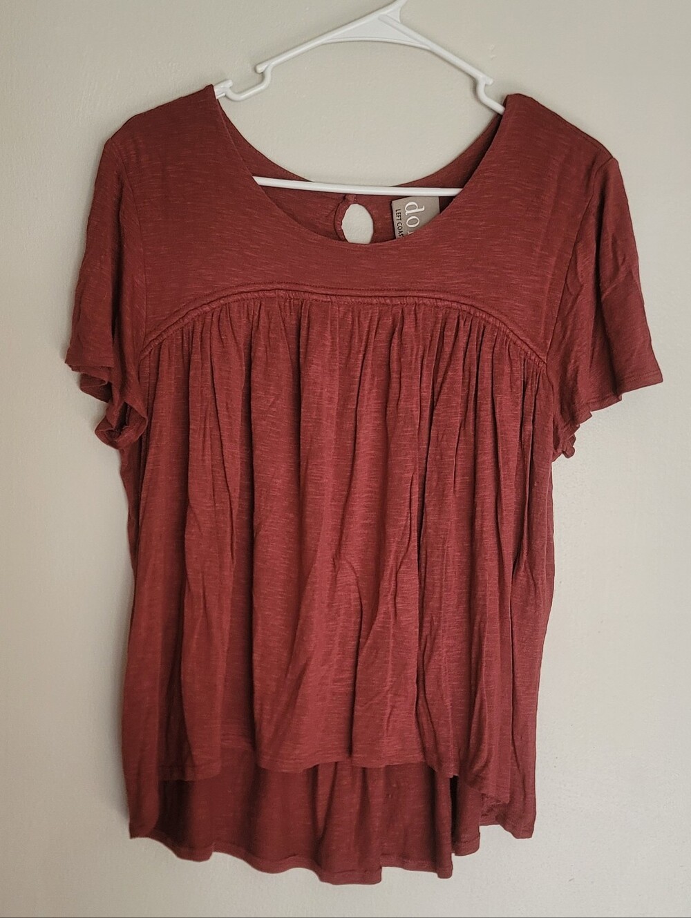 dolan Women's Rust Red Short Sleeve Peasant Tunic